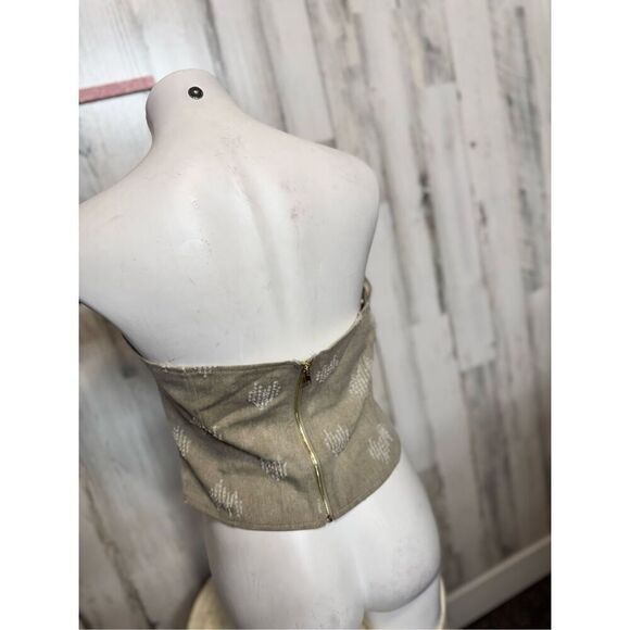 Fashion nova strapless crop top size Large - Picture 7 of 8